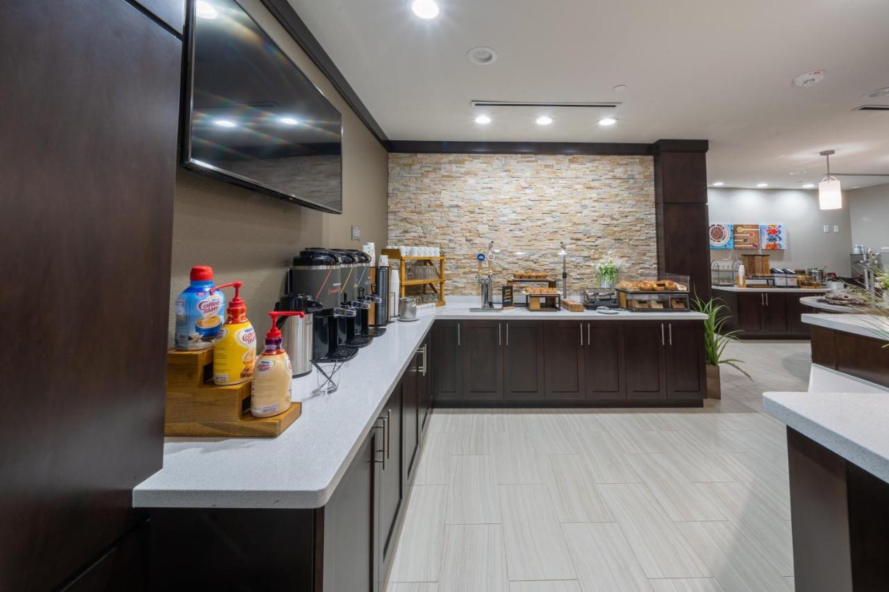 Staybridge Suites Houston East - Baytown By Ihg Екстериор снимка