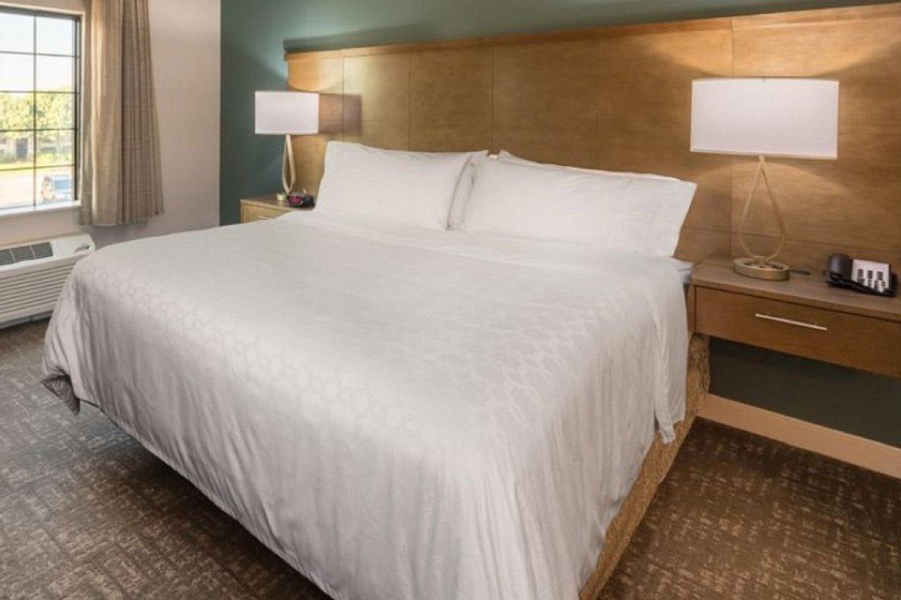 Staybridge Suites Houston East - Baytown By Ihg Екстериор снимка