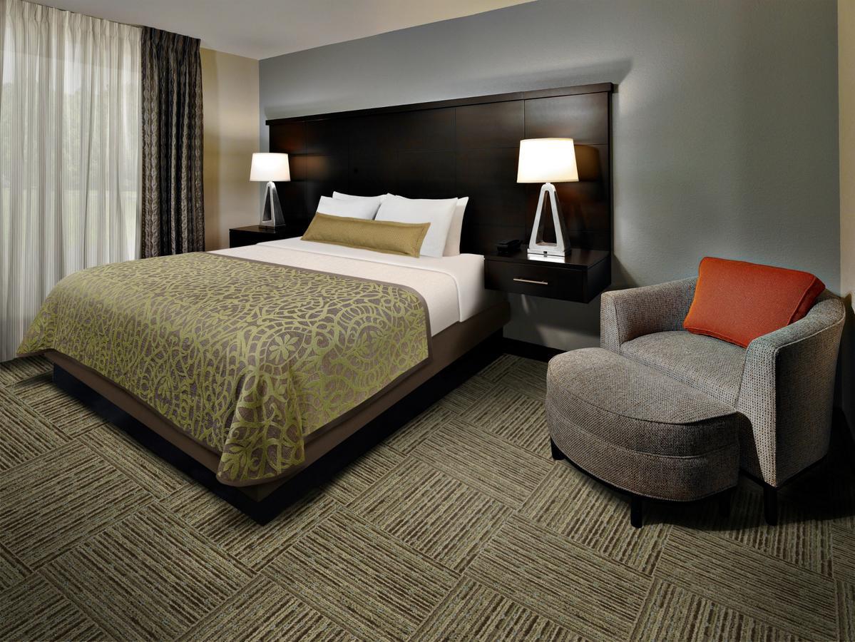 Staybridge Suites Houston East - Baytown By Ihg Екстериор снимка