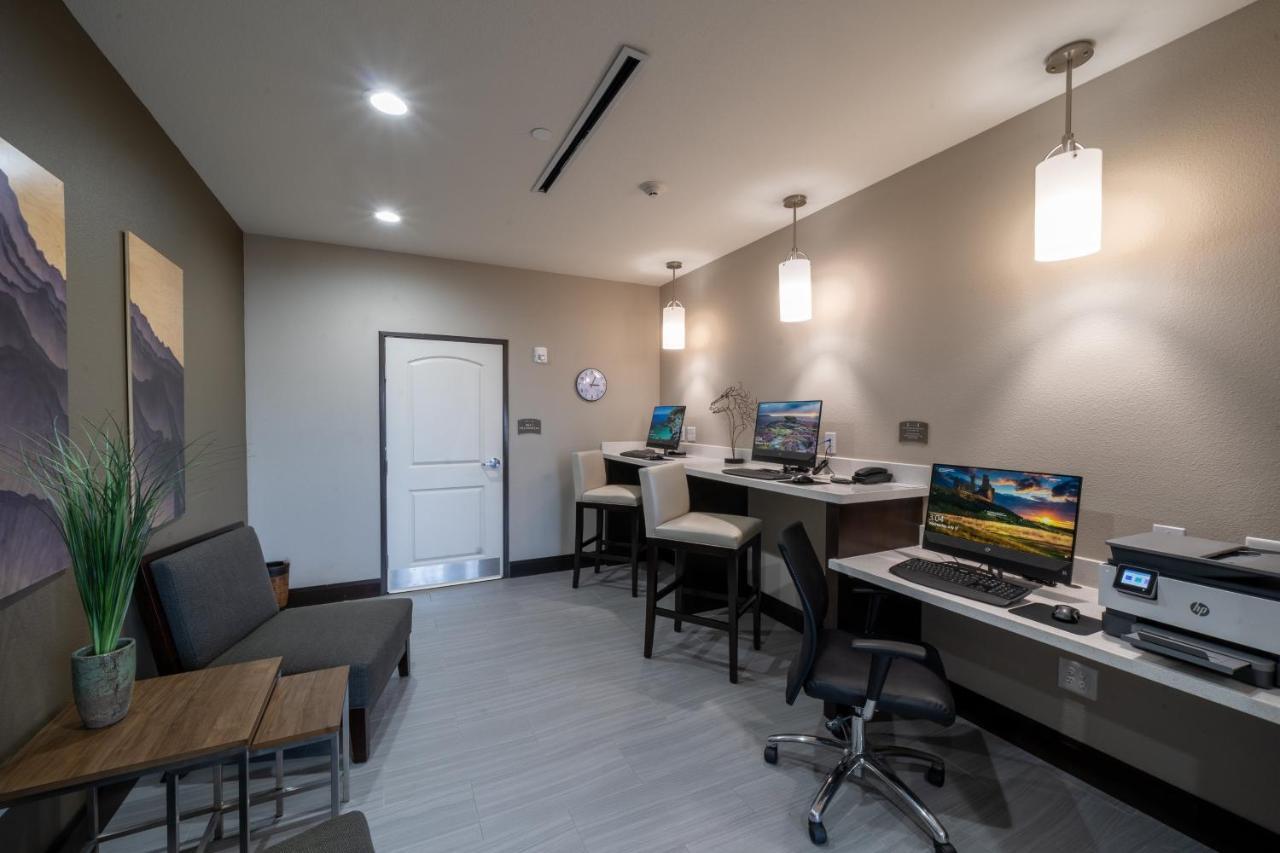 Staybridge Suites Houston East - Baytown By Ihg Екстериор снимка